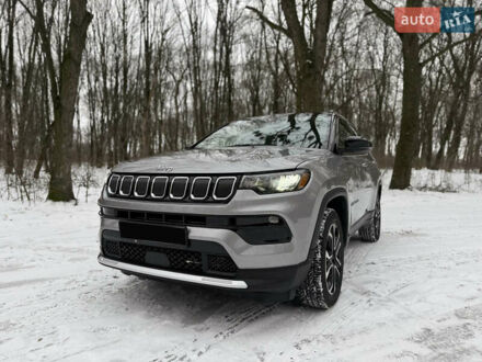 Серый Джип Компас, объемом двигателя 2.36 л и пробегом 45 тыс. км за 19550 $, фото 1 на Automoto.ua