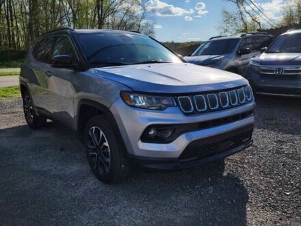 Сірий Джип Compass, об'ємом двигуна 2.4 л та пробігом 15 тис. км за 6778 $, фото 1 на Automoto.ua