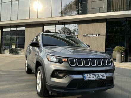 Джип Compass 2022 у Ужгороді на Automoto.ua Сірий Джип Compass, об'ємом двигуна 0.24 л та пробігом 9 тис. км за 29990 $, фото 1 на Automoto.ua