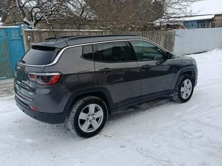 Серый Джип Компас, объемом двигателя 2.4 л и пробегом 25 тыс. км за 19500 $, фото 1 на Automoto.ua