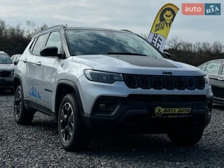 Серый Джип Компас, объемом двигателя 1.33 л и пробегом 36 тыс. км за 33500 $, фото 1 на Automoto.ua