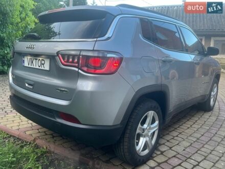 Сірий Джип Compass, об'ємом двигуна 2 л та пробігом 117 тис. км за 18299 $, фото 1 на Automoto.ua