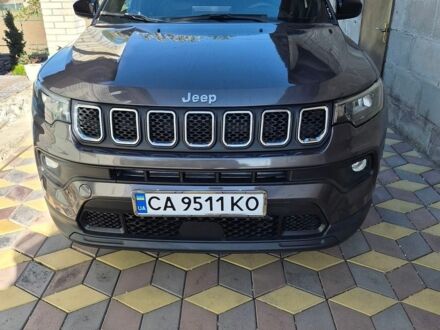 Сірий Джип Compass, об'ємом двигуна 2 л та пробігом 24 тис. км за 21300 $, фото 1 на Automoto.ua
