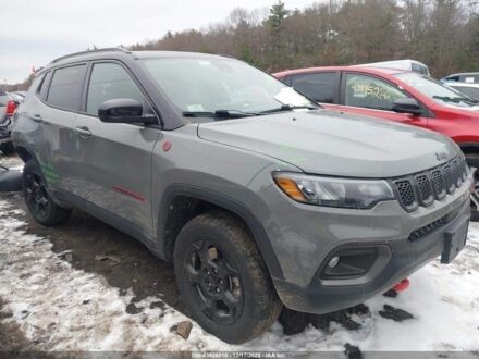 Сірий Джип Compass, об'ємом двигуна 2 л та пробігом 28 тис. км за 13500 $, фото 1 на Automoto.ua