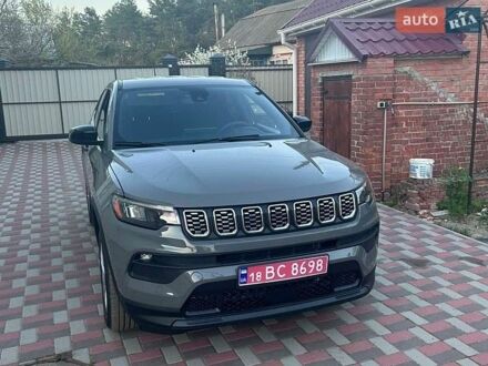 Сірий Джип Compass, об'ємом двигуна 2 л та пробігом 69 тис. км за 18700 $, фото 1 на Automoto.ua