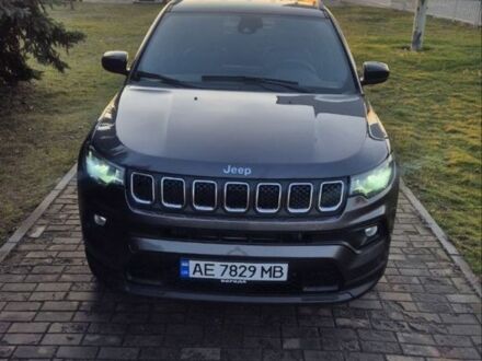 Сірий Джип Compass, об'ємом двигуна 2 л та пробігом 20 тис. км за 24000 $, фото 1 на Automoto.ua