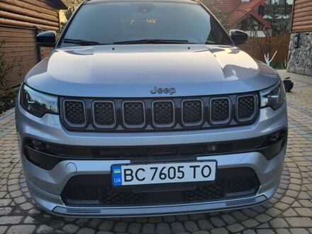 Джип Compass 2023 у Львові на Automoto.ua Сірий Джип Compass, об'ємом двигуна 2 л та пробігом 37 тис. км за 23950 $, фото 1 на Automoto.ua