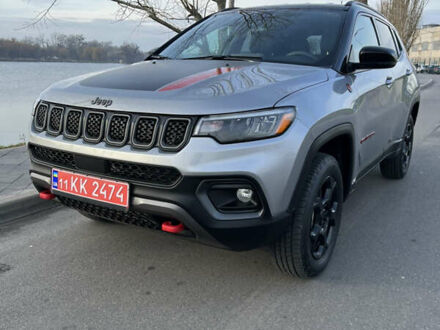 Серый Джип Компас, объемом двигателя 2 л и пробегом 23 тыс. км за 25800 $, фото 1 на Automoto.ua