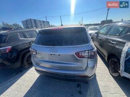 Серый Джип Компас, объемом двигателя 2 л и пробегом 49 тыс. км за 14800 $, фото 1 на Automoto.ua