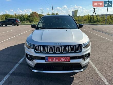 Серый Джип Компас, объемом двигателя 2 л и пробегом 55 тыс. км за 21000 $, фото 1 на Automoto.ua