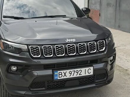 Серый Джип Компас, объемом двигателя 2 л и пробегом 5 тыс. км за 21700 $, фото 1 на Automoto.ua