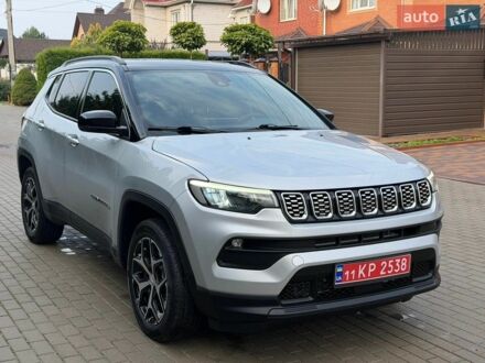 Сірий Джип Compass, об'ємом двигуна 2 л та пробігом 11 тис. км за 17700 $, фото 1 на Automoto.ua