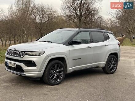 Джип Компас 2024 в Запорожье на Automoto.ua Серый Джип Компас, объемом двигателя 2 л и пробегом 3 тыс. км за 28000 $, фото 1 на Automoto.ua