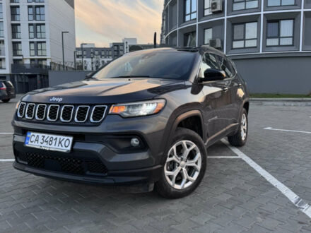 Сірий Джип Compass, об'ємом двигуна 2 л та пробігом 31 тис. км за 19400 $, фото 1 на Automoto.ua