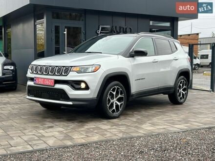 Сірий Джип Compass, об'ємом двигуна 2 л та пробігом 56 тис. км за 18288 $, фото 1 на Automoto.ua