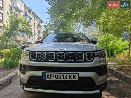Сірий Джип Compass, об'ємом двигуна 2 л та пробігом 24 тис. км за 23500 $, фото 1 на Automoto.ua