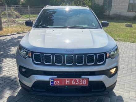Сірий Джип Compass, об'ємом двигуна 1.47 л та пробігом 37 тис. км за 19100 $, фото 1 на Automoto.ua