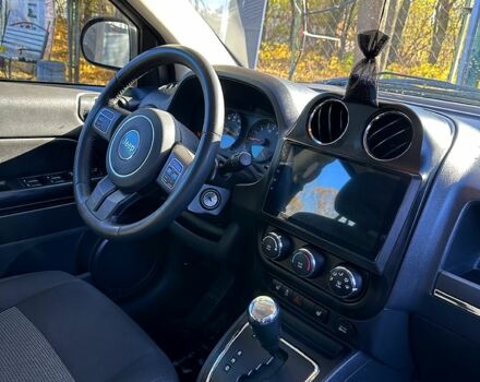 Синій Джип Compass, об'ємом двигуна 2.4 л та пробігом 217 тис. км за 8999 $, фото 9 на Automoto.ua