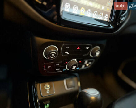 Синий Джип Компас, объемом двигателя 2.36 л и пробегом 141 тыс. км за 14500 $, фото 19 на Automoto.ua