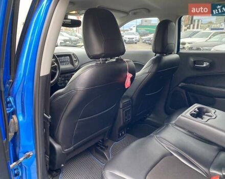 Джип Compass 2017 у Львові на Automoto.ua Синій Джип Compass, об'ємом двигуна 2.36 л та пробігом 117 тис. км за 15800 $, фото 23 на Automoto.ua