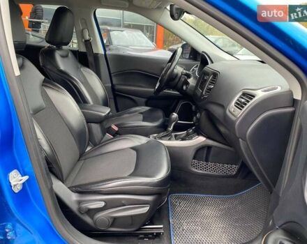 Джип Compass 2017 у Львові на Automoto.ua Синій Джип Compass, об'ємом двигуна 2.36 л та пробігом 117 тис. км за 15800 $, фото 26 на Automoto.ua