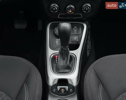 Синій Джип Compass, об'ємом двигуна 2.36 л та пробігом 80 тис. км за 13450 $, фото 26 на Automoto.ua