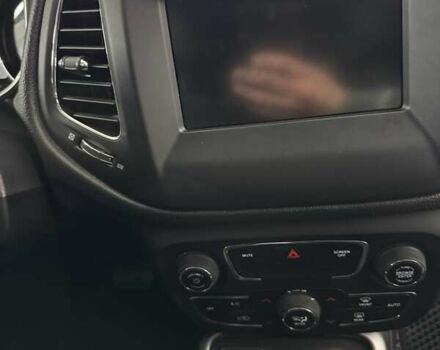 Джип Компас 2018 в Киеве на Automoto.ua Синий Джип Компас, объемом двигателя 2.4 л и пробегом 147 тыс. км за 12990 $, фото 14 на Automoto.ua