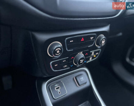 Синий Джип Компас, объемом двигателя 2.4 л и пробегом 64 тыс. км за 14700 $, фото 62 на Automoto.ua