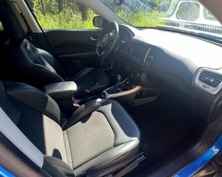 Синій Джип Compass, об'ємом двигуна 2.4 л та пробігом 68 тис. км за 18000 $, фото 4 на Automoto.ua