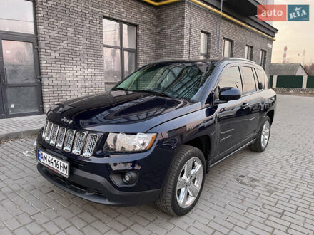 Джип Compass 2014 у Житомирі на Automoto.ua Синій Джип Compass, об'ємом двигуна 2.36 л та пробігом 149 тис. км за 9700 $, фото 1 на Automoto.ua