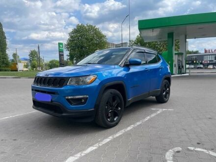 Джип Compass 2018 у Житомирі на Automoto.ua Синій Джип Compass, об'ємом двигуна 2.4 л та пробігом 107 тис. км за 15000 $, фото 1 на Automoto.ua
