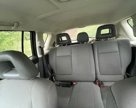 Зелений Джип Compass, об'ємом двигуна 2 л та пробігом 250 тис. км за 2835 $, фото 5 на Automoto.ua