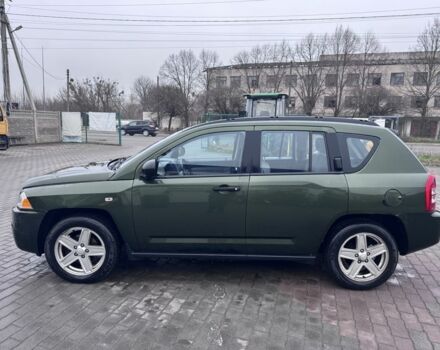 Зеленый Джип Компас, объемом двигателя 2 л и пробегом 305 тыс. км за 4499 $, фото 7 на Automoto.ua
