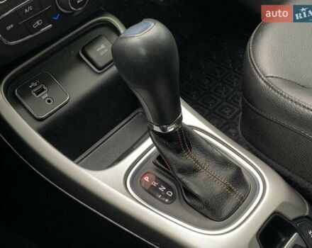 Зелений Джип Compass, об'ємом двигуна 2.4 л та пробігом 100 тис. км за 17499 $, фото 51 на Automoto.ua