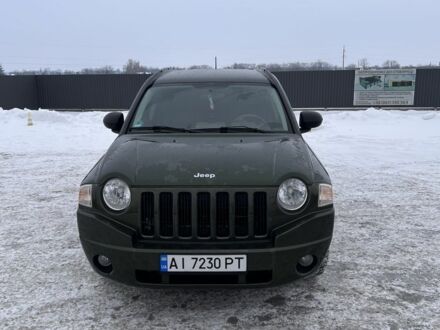 Зелений Джип Compass, об'ємом двигуна 2 л та пробігом 206 тис. км за 4000 $, фото 1 на Automoto.ua