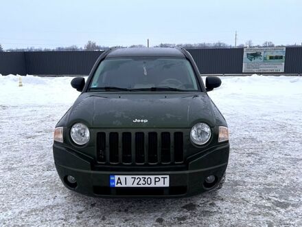 Зелений Джип Compass, об'ємом двигуна 2 л та пробігом 206 тис. км за 5500 $, фото 1 на Automoto.ua