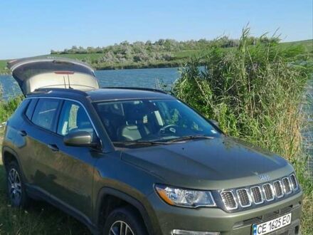 Джип Compass 2017 у Чернівцях на Automoto.ua Зелений Джип Compass, об'ємом двигуна 2.36 л та пробігом 76 тис. км за 17500 $, фото 1 на Automoto.ua