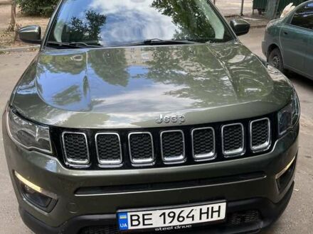 Джип Compass 2017 у Миколаєві на Automoto.ua Зелений Джип Compass, об'ємом двигуна 2.36 л та пробігом 90 тис. км за 14000 $, фото 1 на Automoto.ua