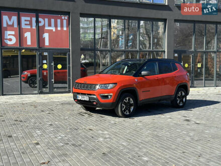 Джип Компас 2017 в Полтаве на Automoto.ua Оранжевый Джип Компас, объемом двигателя 2.36 л и пробегом 38 тыс. км за 19000 $, фото 1 на Automoto.ua