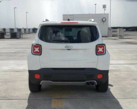 Белый Джип Другая, объемом двигателя 2.4 л и пробегом 70 тыс. км за 7000 $, фото 5 на Automoto.ua