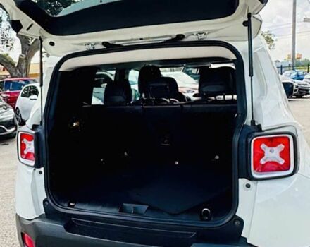 Джип Другая 2016 в Кропивницком (Кировограде) на Automoto.ua Белый Джип Другая, объемом двигателя 2.4 л и пробегом 73 тыс. км за 5600 $, фото 6 на Automoto.ua