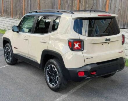 Белый Джип Другая, объемом двигателя 2.4 л и пробегом 88 тыс. км за 7800 $, фото 6 на Automoto.ua