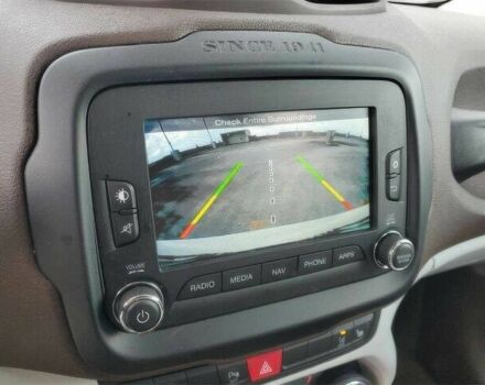 Белый Джип Другая, объемом двигателя 2.4 л и пробегом 70 тыс. км за 7000 $, фото 12 на Automoto.ua