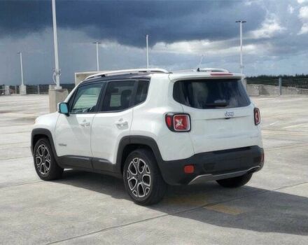 Белый Джип Другая, объемом двигателя 2.4 л и пробегом 70 тыс. км за 7000 $, фото 4 на Automoto.ua