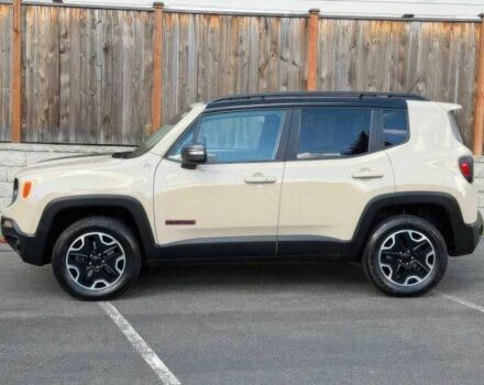 Белый Джип Другая, объемом двигателя 2.4 л и пробегом 88 тыс. км за 7800 $, фото 3 на Automoto.ua