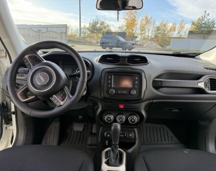 Білий Джип Інша, об'ємом двигуна 2.4 л та пробігом 177 тис. км за 13900 $, фото 14 на Automoto.ua