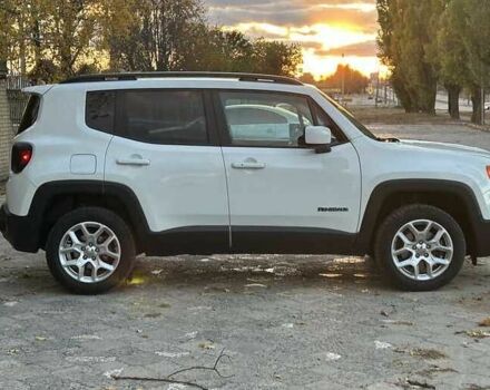 Белый Джип Другая, объемом двигателя 2.4 л и пробегом 77 тыс. км за 8600 $, фото 6 на Automoto.ua