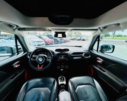 Джип Другая 2016 в Кропивницком (Кировограде) на Automoto.ua Белый Джип Другая, объемом двигателя 2.4 л и пробегом 73 тыс. км за 5600 $, фото 10 на Automoto.ua