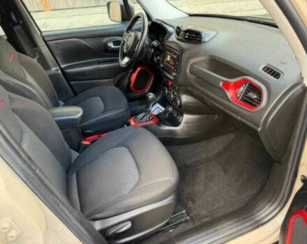 Белый Джип Другая, объемом двигателя 2.4 л и пробегом 88 тыс. км за 7800 $, фото 7 на Automoto.ua