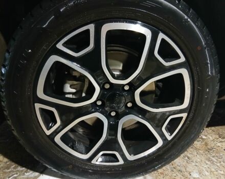 Белый Джип Другая, объемом двигателя 2.4 л и пробегом 173 тыс. км за 13400 $, фото 11 на Automoto.ua